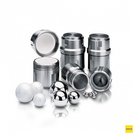 Стаканы размольные с завинчивающейся крышкой для MM400